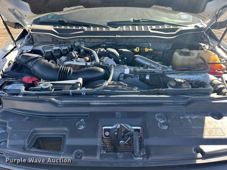 image for item EG1232 2017 Ford F350 Super Duty SuperCab utility bed pickup truck