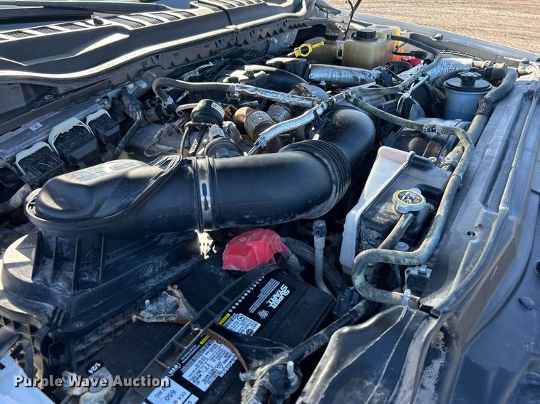 image for item EG1232 2017 Ford F350 Super Duty SuperCab utility bed pickup truck