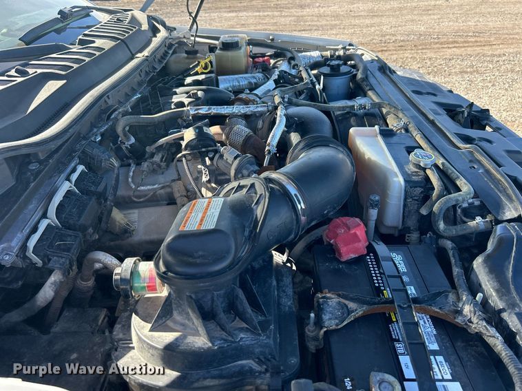 image for item EG1232 2017 Ford F350 Super Duty SuperCab utility bed pickup truck