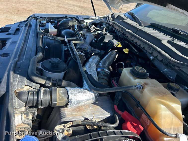 image for item EG1232 2017 Ford F350 Super Duty SuperCab utility bed pickup truck