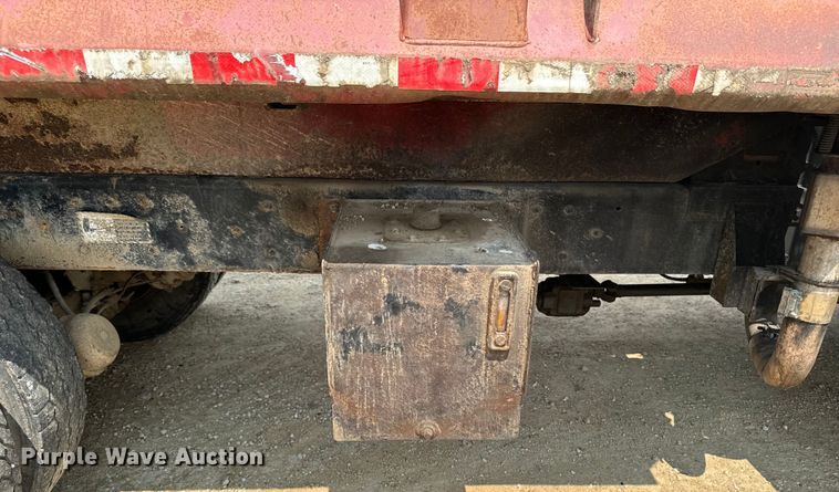 image for item EH4341 1987 Mack RS686LS dump truck