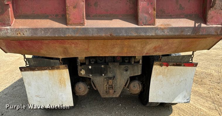 image for item EH4341 1987 Mack RS686LS dump truck