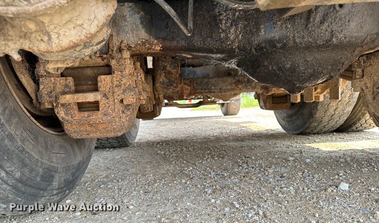 image for item EH4341 1987 Mack RS686LS dump truck