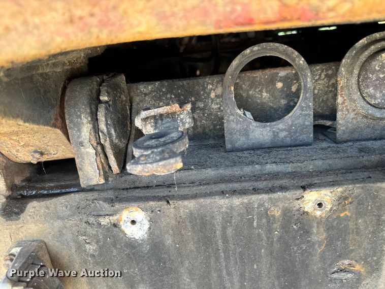 image for item EH4341 1987 Mack RS686LS dump truck