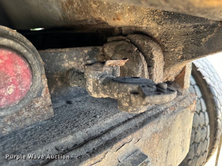 image for item EH4341 1987 Mack RS686LS dump truck