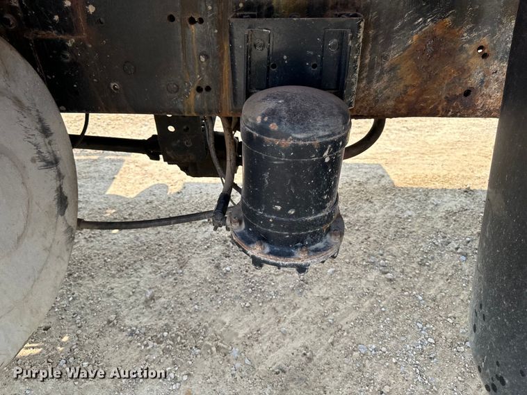 image for item EH4341 1987 Mack RS686LS dump truck