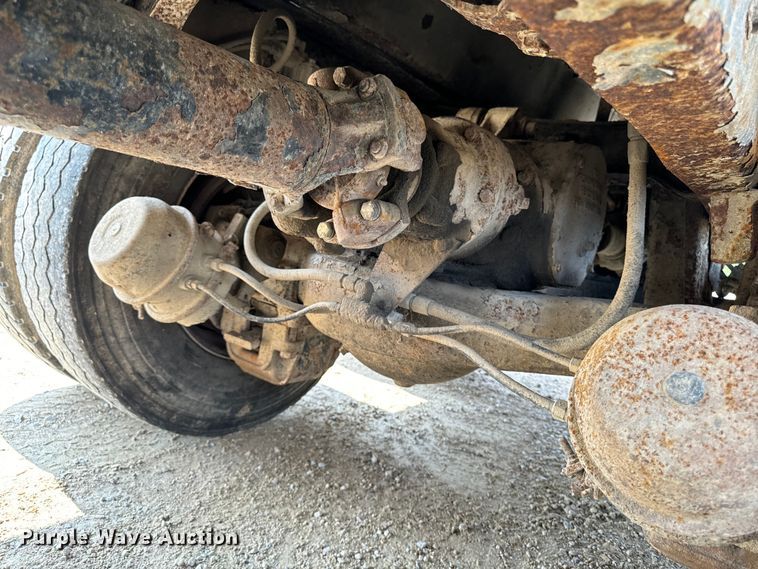 image for item EH4341 1987 Mack RS686LS dump truck