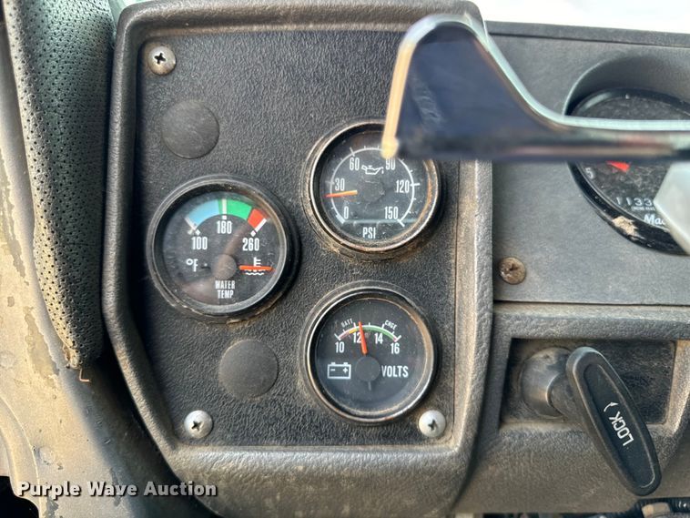 image for item EH4341 1987 Mack RS686LS dump truck