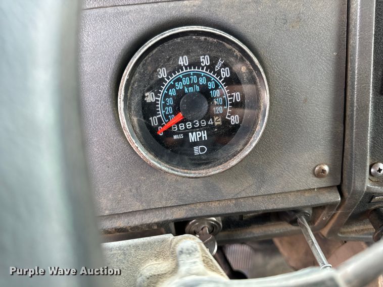 image for item EH4341 1987 Mack RS686LS dump truck