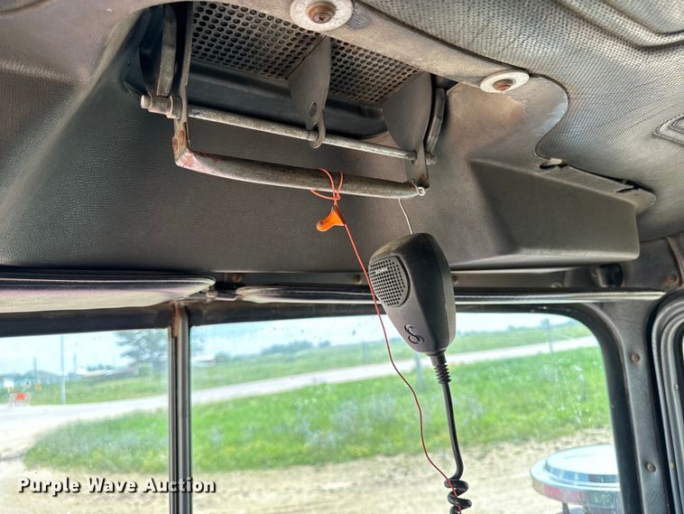 image for item EH4341 1987 Mack RS686LS dump truck