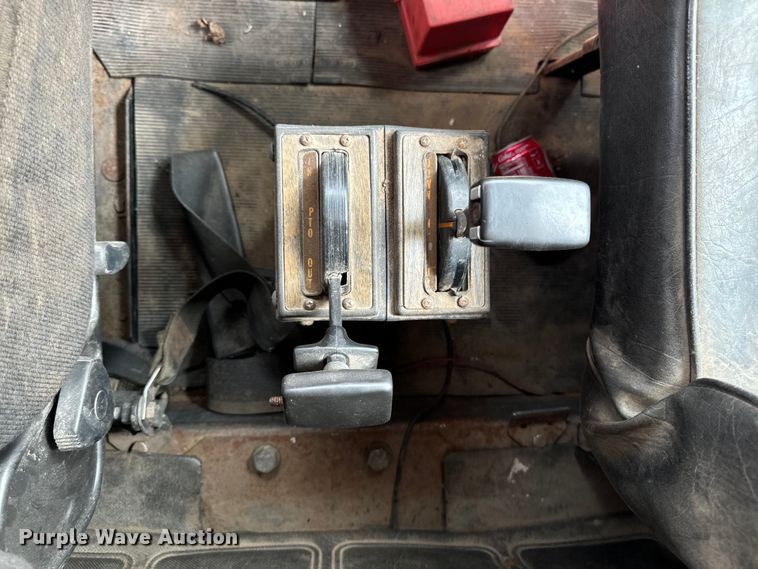 image for item EH4341 1987 Mack RS686LS dump truck