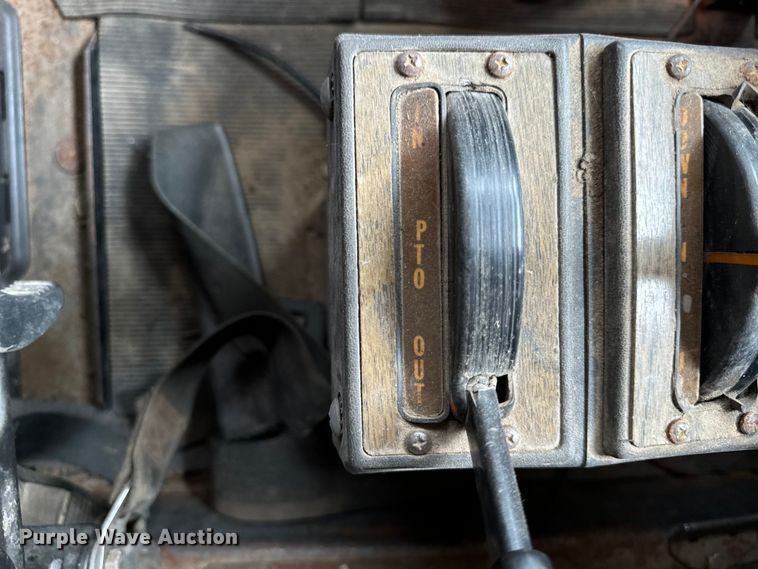 image for item EH4341 1987 Mack RS686LS dump truck