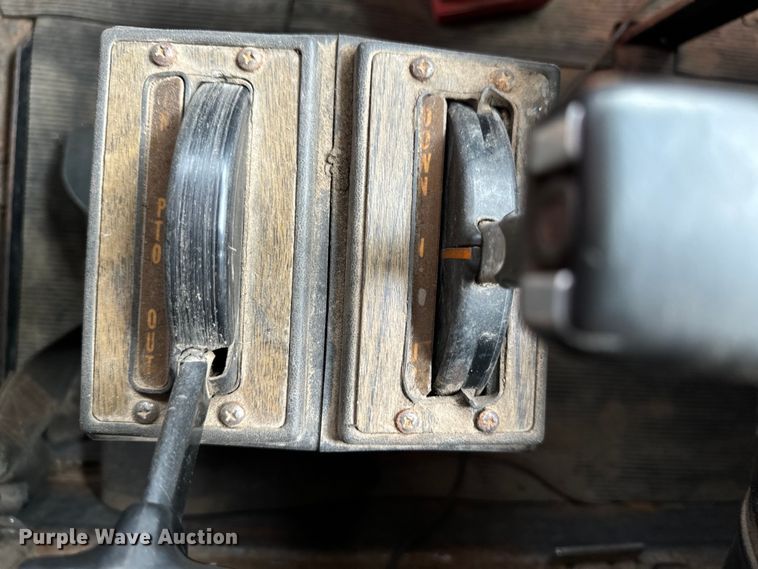 image for item EH4341 1987 Mack RS686LS dump truck