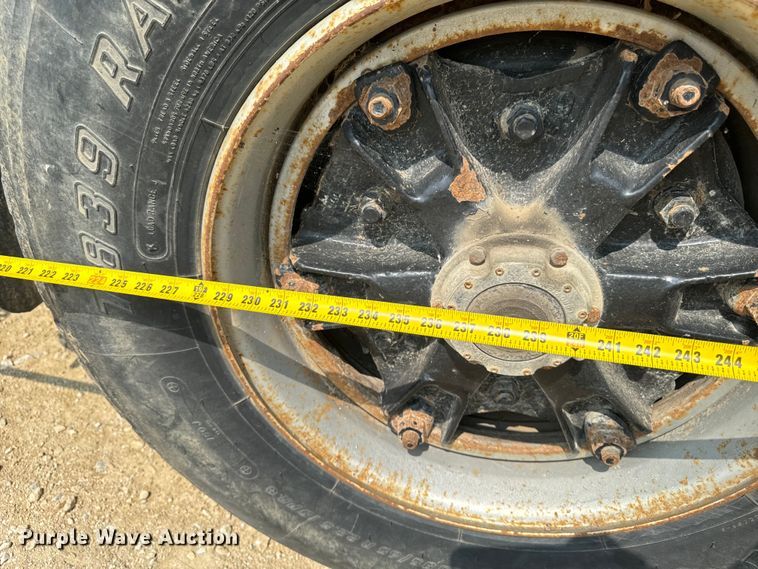 image for item EH4341 1987 Mack RS686LS dump truck