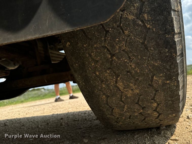 image for item EH4341 1987 Mack RS686LS dump truck