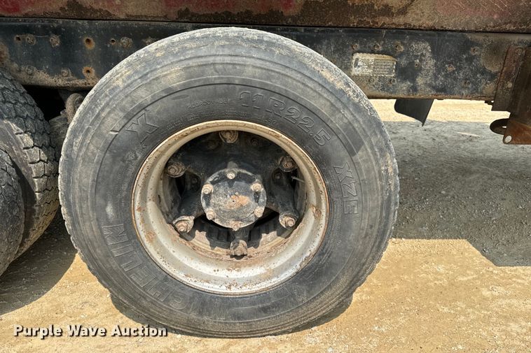 image for item EH4341 1987 Mack RS686LS dump truck