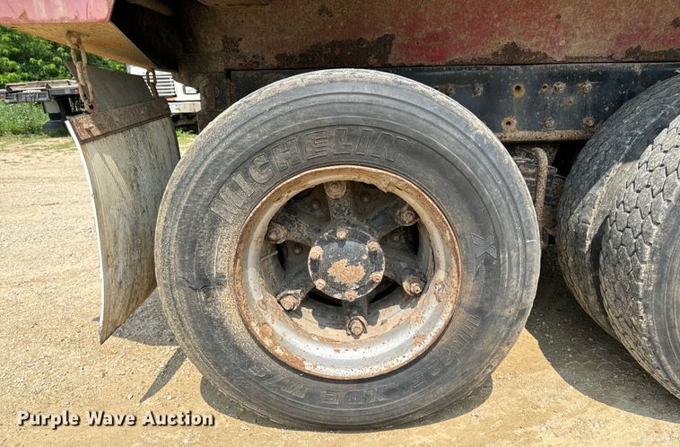 image for item EH4341 1987 Mack RS686LS dump truck