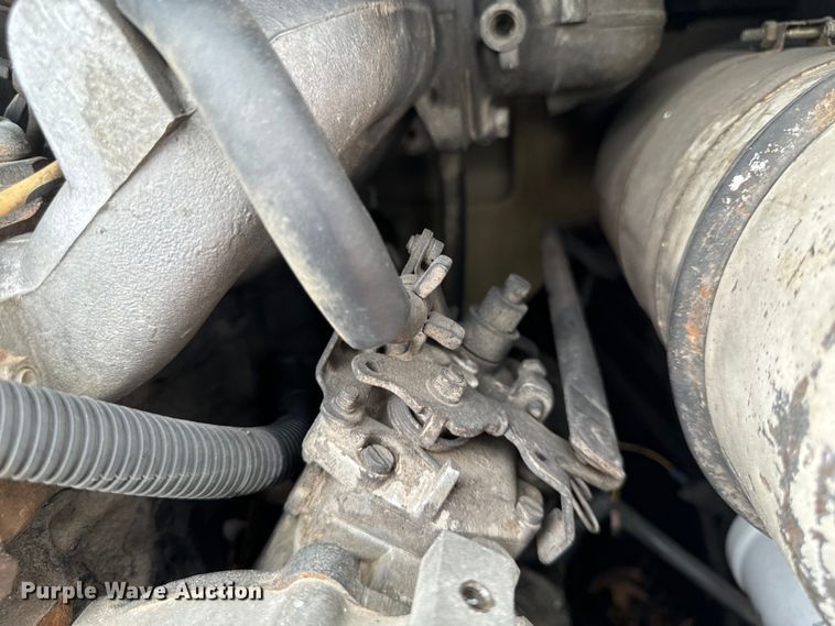 image for item EH4342 1987 Bobcat  843 skid steer loader