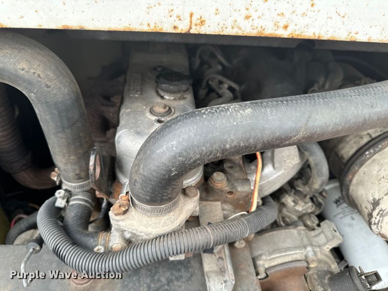 image for item EH4342 1987 Bobcat  843 skid steer loader