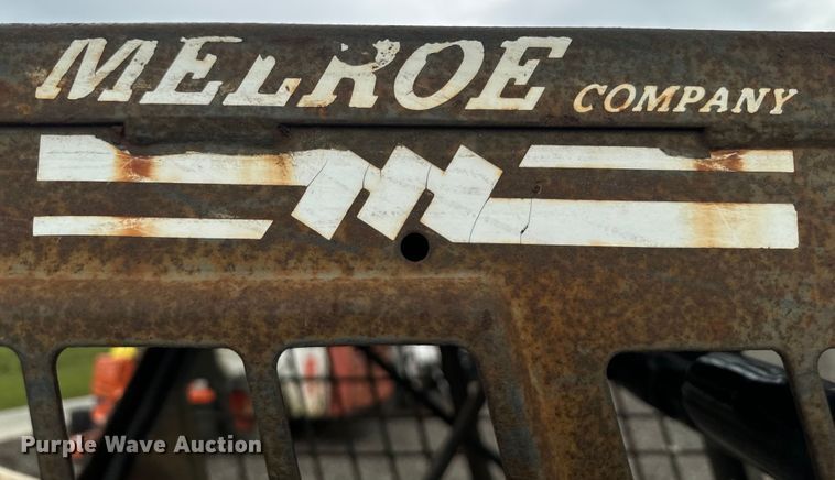 image for item EH4342 1987 Bobcat  843 skid steer loader