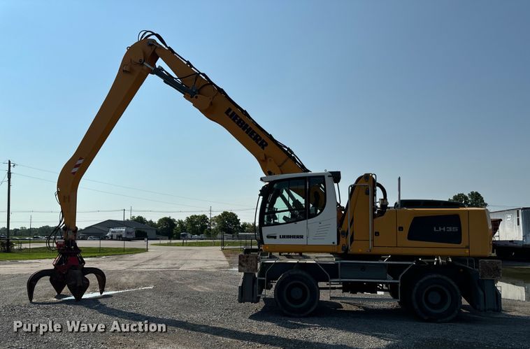 image for item EH4348 2014 Liebherr LH35M Litronic material handler