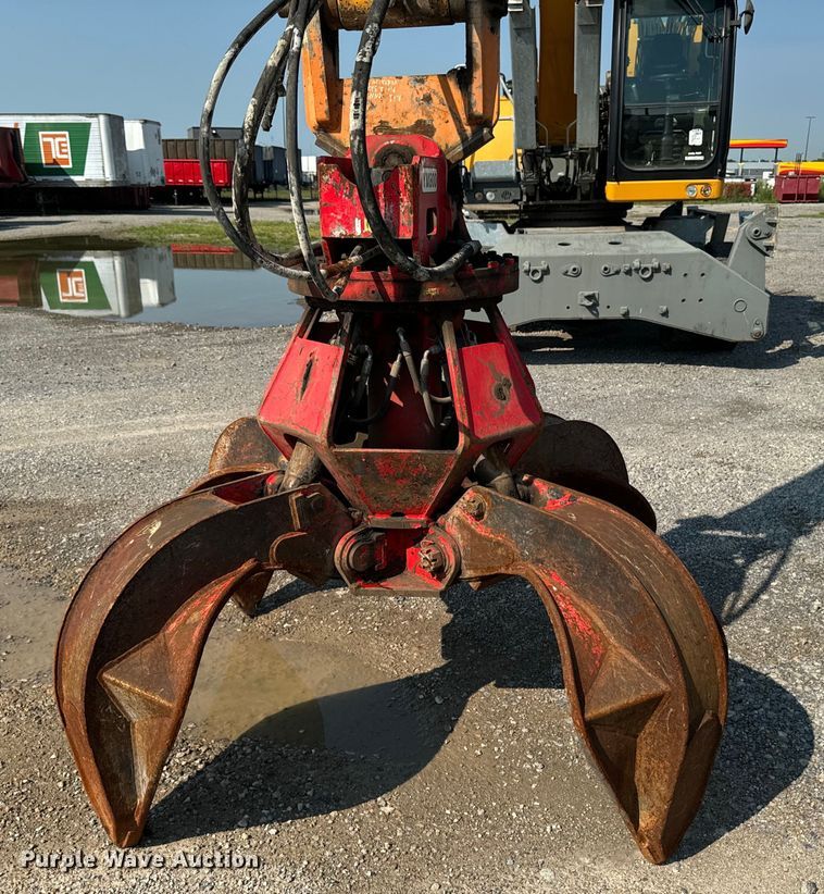 image for item EH4348 2014 Liebherr LH35M Litronic material handler