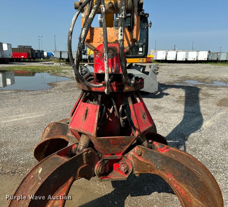 image for item EH4348 2014 Liebherr LH35M Litronic material handler
