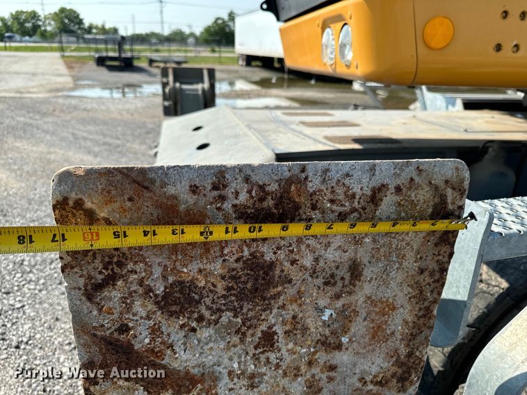 image for item EH4348 2014 Liebherr LH35M Litronic material handler