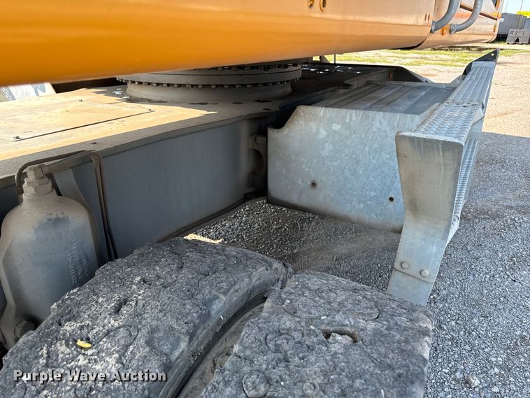 image for item EH4348 2014 Liebherr LH35M Litronic material handler