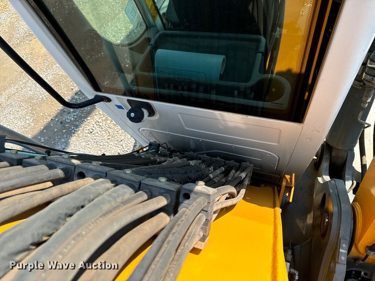 image for item EH4348 2014 Liebherr LH35M Litronic material handler