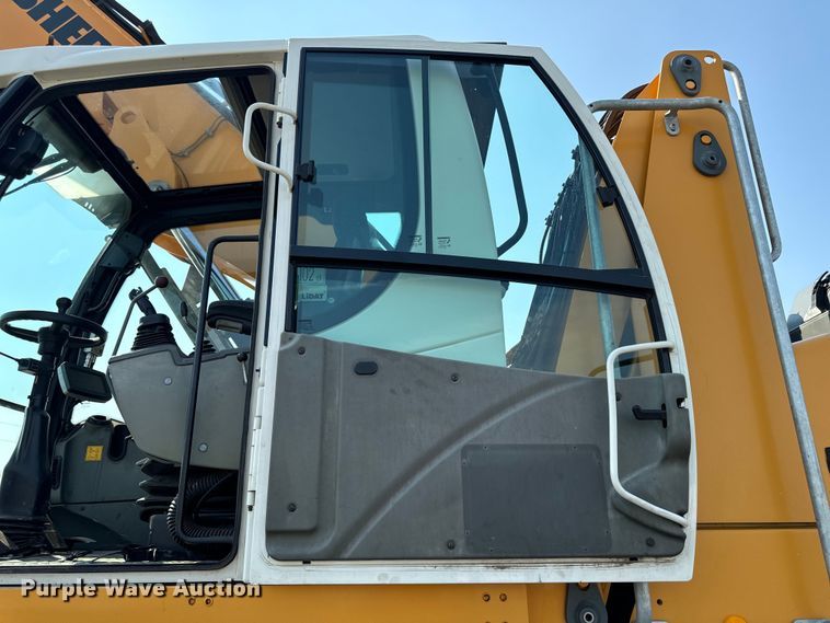 image for item EH4348 2014 Liebherr LH35M Litronic material handler