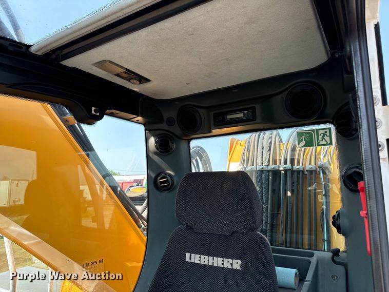 image for item EH4348 2014 Liebherr LH35M Litronic material handler