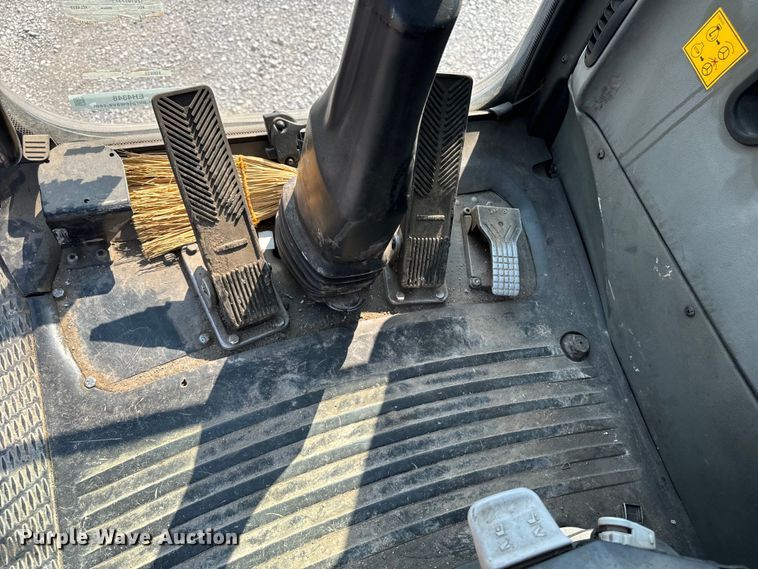 image for item EH4348 2014 Liebherr LH35M Litronic material handler