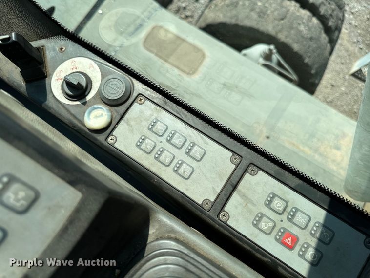 image for item EH4348 2014 Liebherr LH35M Litronic material handler