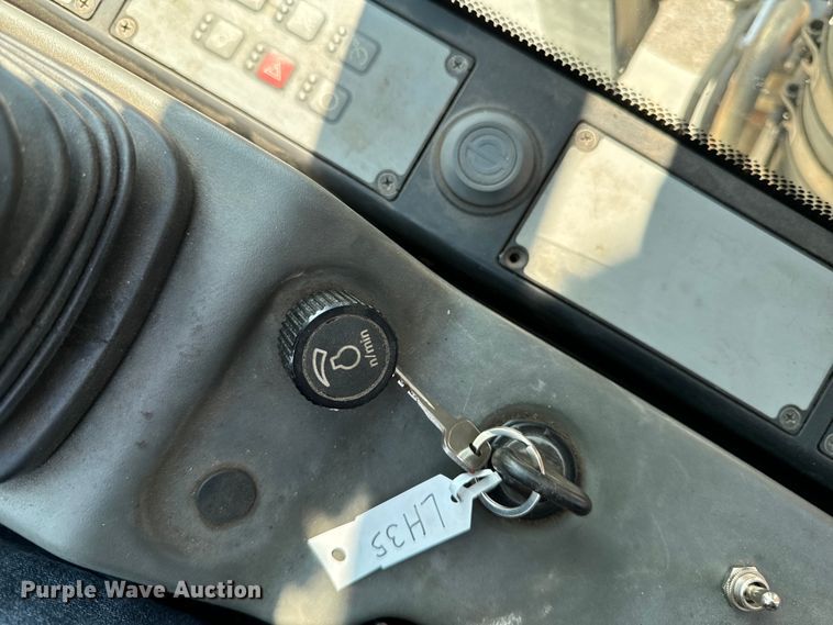 image for item EH4348 2014 Liebherr LH35M Litronic material handler