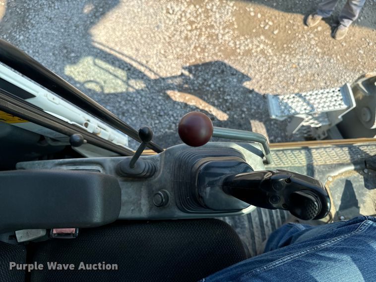 image for item EH4348 2014 Liebherr LH35M Litronic material handler