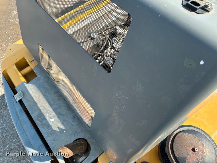 image for item EH4348 2014 Liebherr LH35M Litronic material handler