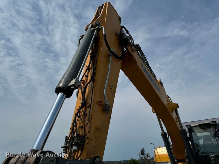 image for item EH4349 2014 Liebherr R936 LC Litronic excavator