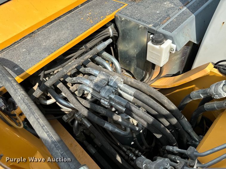 image for item EH4349 2014 Liebherr R936 LC Litronic excavator