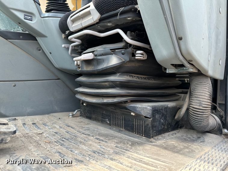 image for item EH4349 2014 Liebherr R936 LC Litronic excavator