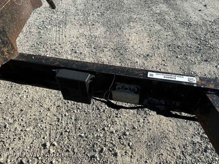 image for item EH6944 2004 Maxwell equipment trailer