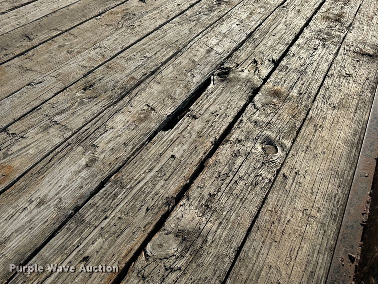 image for item EH6944 2004 Maxwell equipment trailer