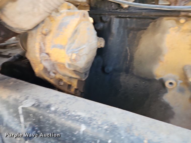 image for item EI3986 1990 Kenworth  W900 dump truck