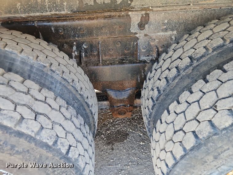 image for item EI3986 1990 Kenworth  W900 dump truck