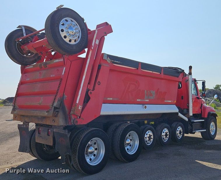 image for item EI3988 2012 Freightliner  114SD dump truck