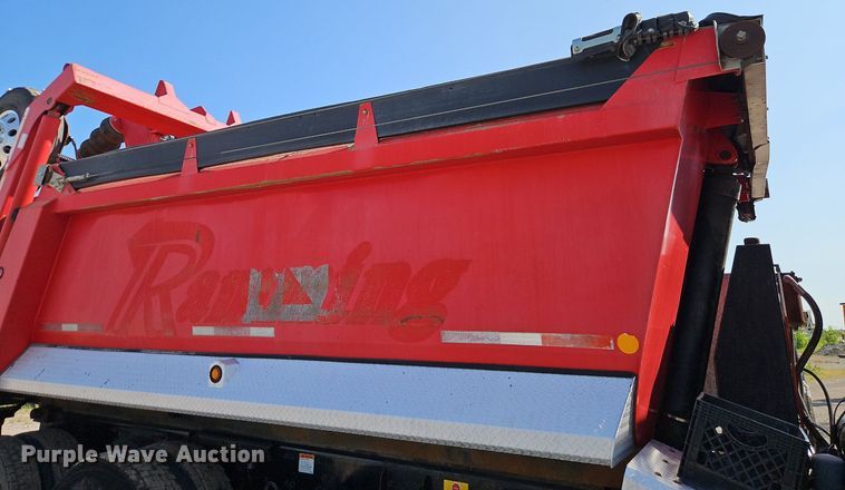 image for item EI3988 2012 Freightliner  114SD dump truck