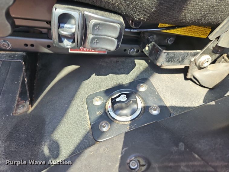 image for item EI3988 2012 Freightliner  114SD dump truck