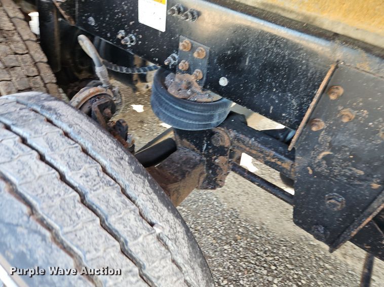 image for item EI3988 2012 Freightliner  114SD dump truck