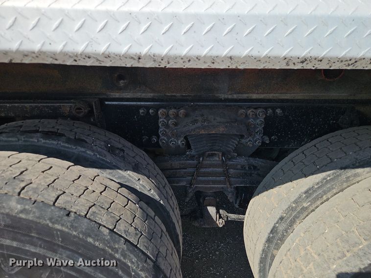 image for item EI3988 2012 Freightliner  114SD dump truck