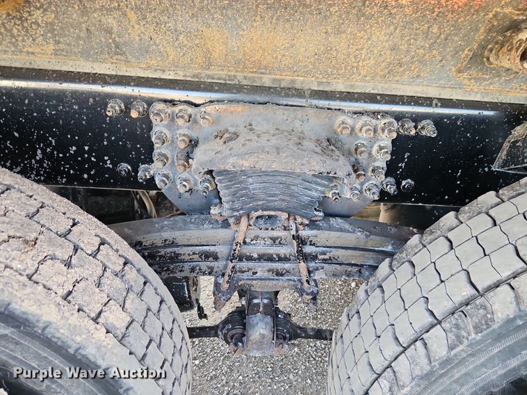 image for item EI3988 2012 Freightliner  114SD dump truck